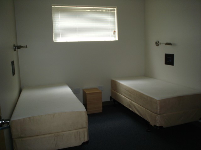 Bunkrooms (18 total bunks)